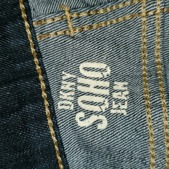 DKNY soho Wide/Flare Jeans 14 - Picture 3 of 5